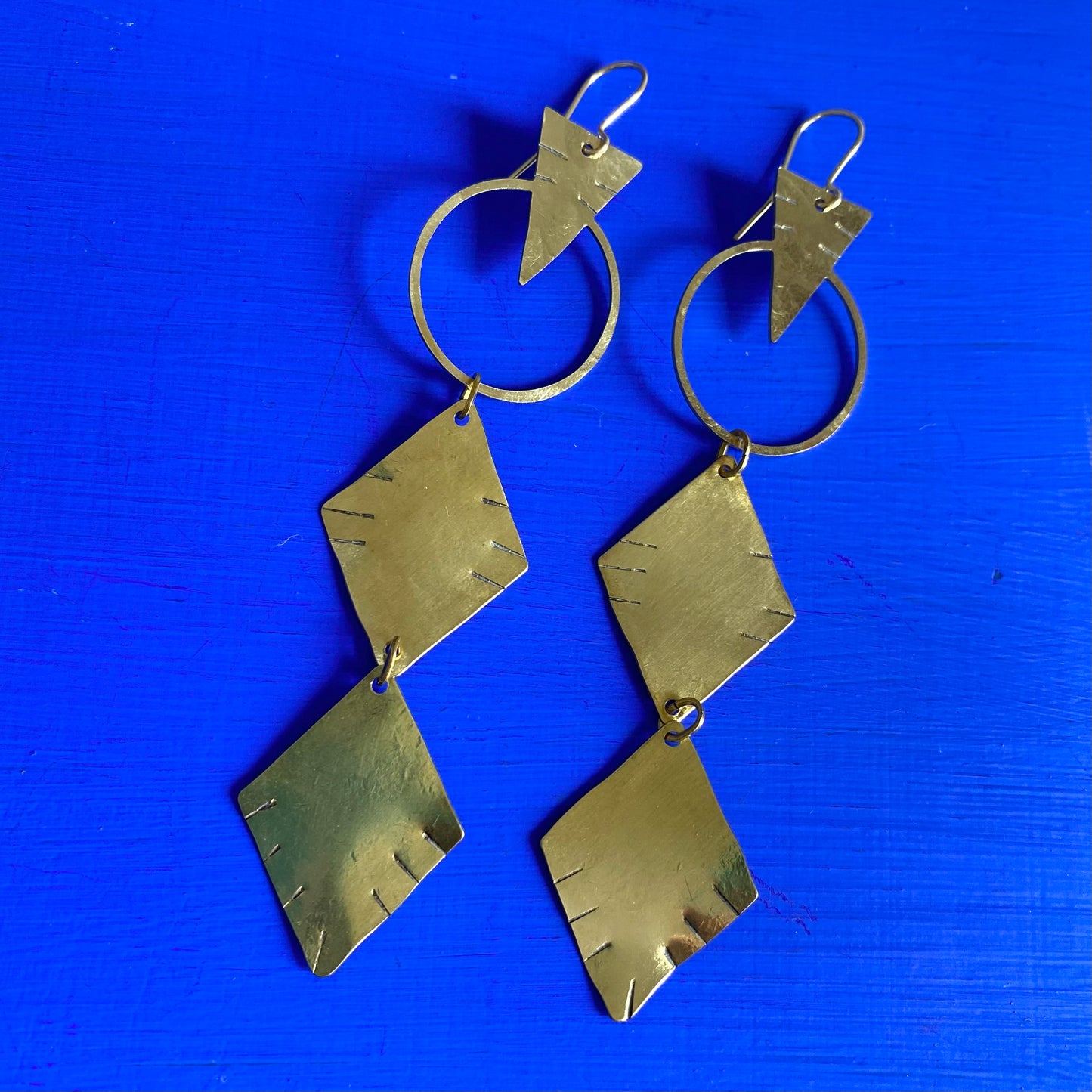 CASCADE Earrings in Golden Brass