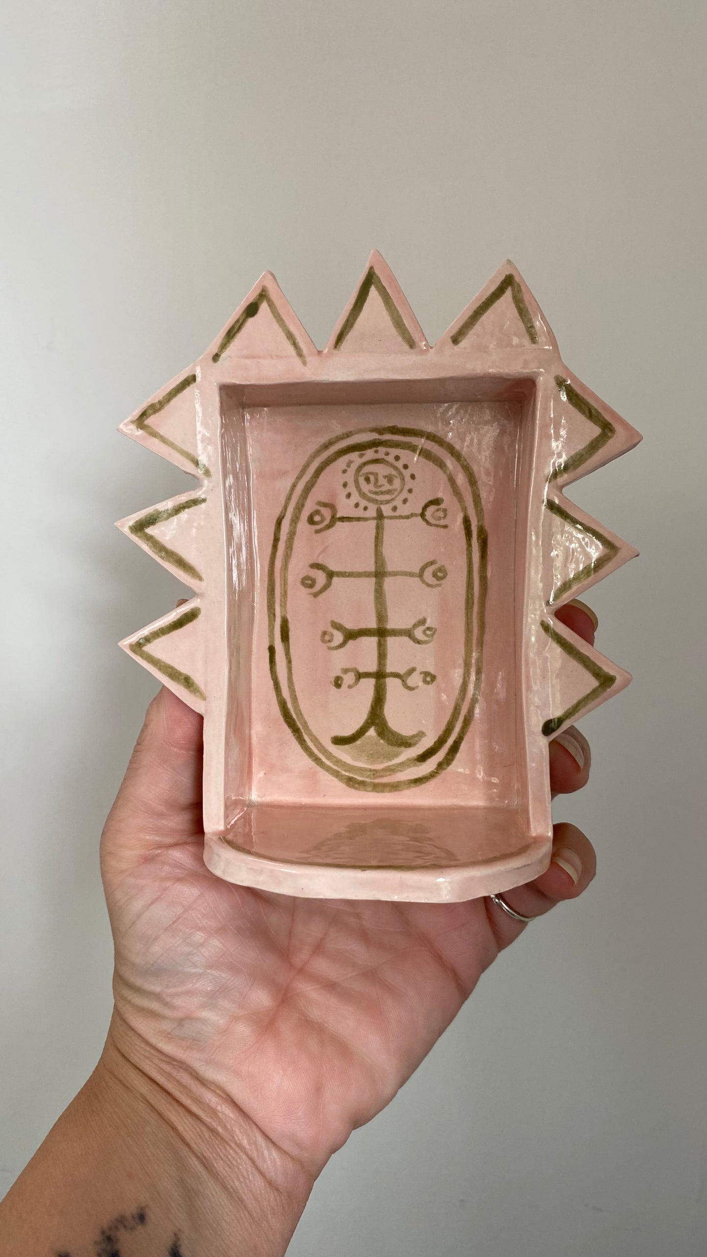 Little Altar - Temple - Ceramic Art - Object - Pink & Green