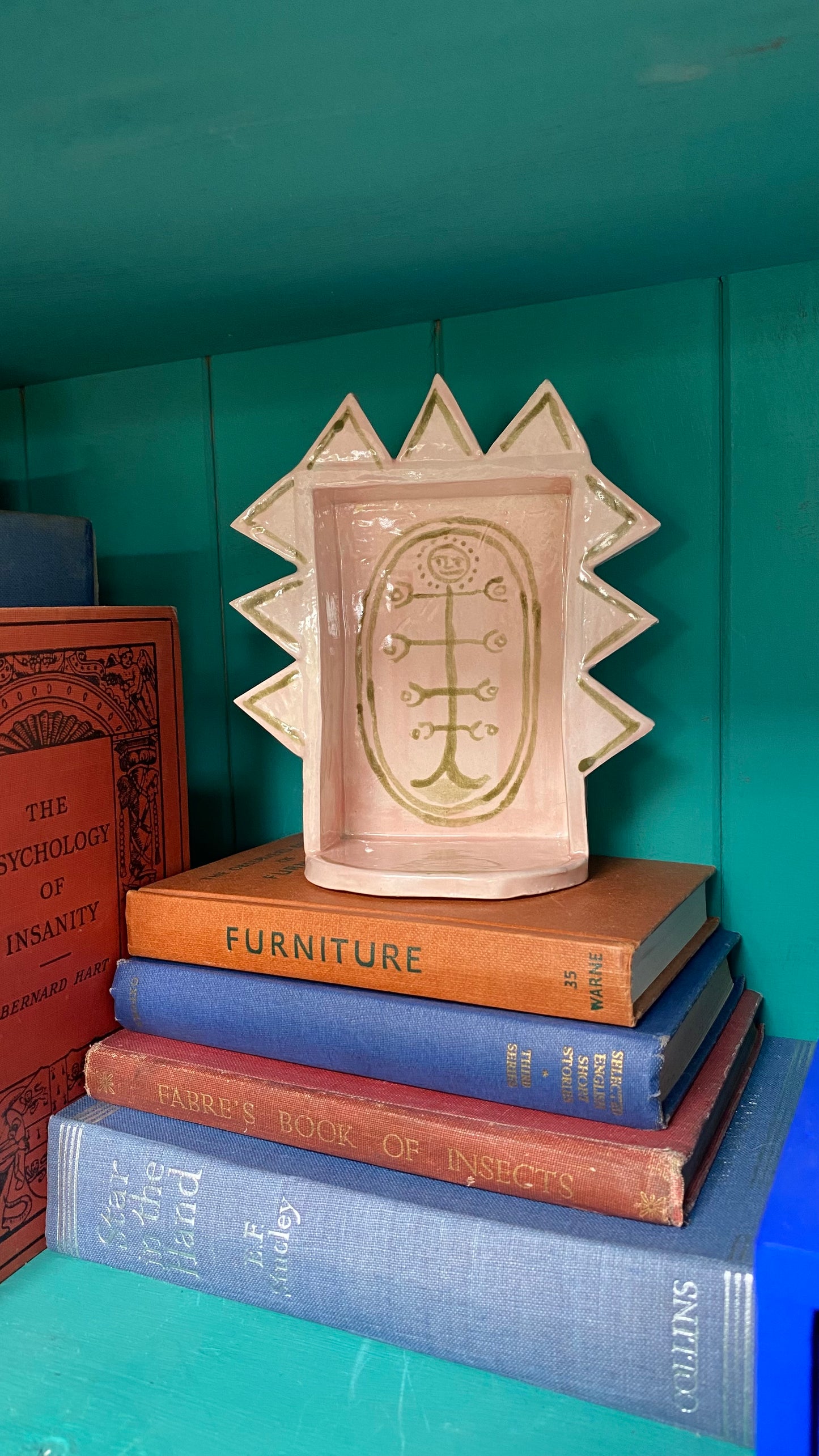 Little Altar - Temple - Ceramic Art - Object - Pink & Green
