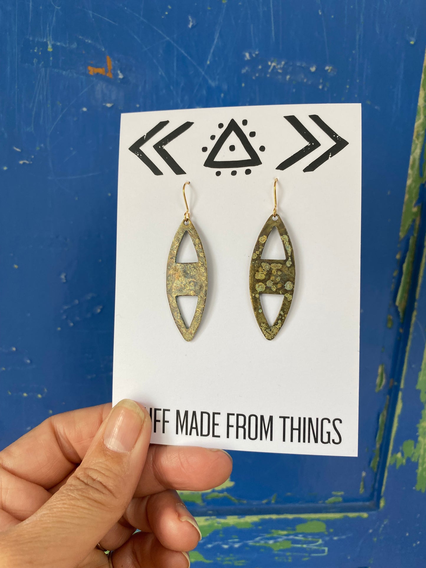 SKATHOW Patinated Brass Earrings