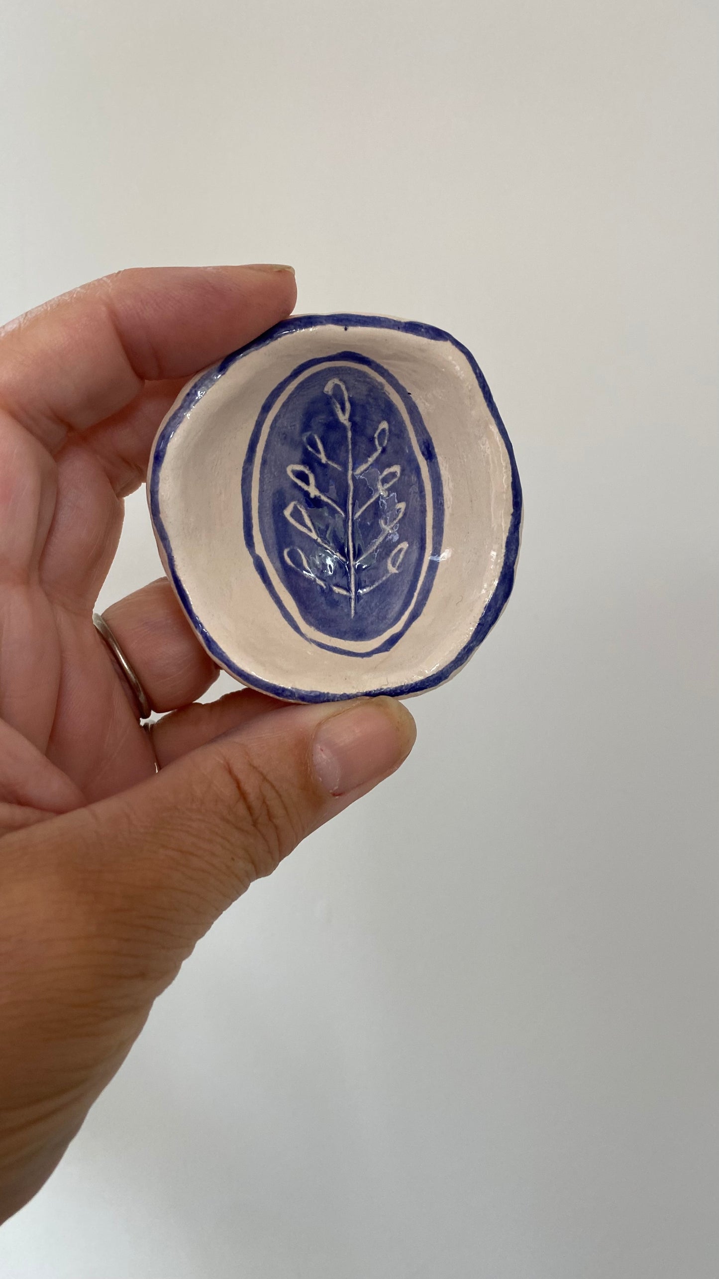 Ceramic Trinket Dish - Decorative Bowl - Ring Dish - Illustration - Floral - Delft Inspired
