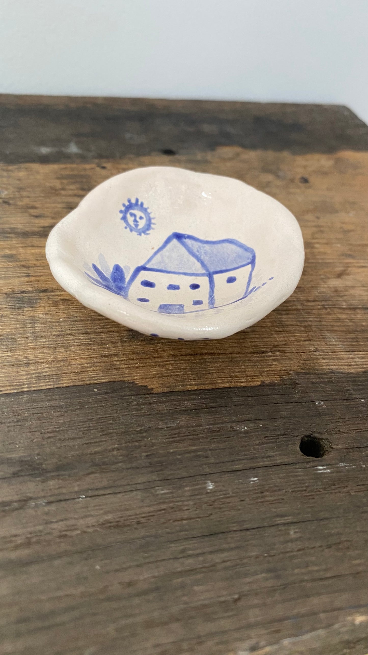 Ceramic Trinket Dish - Decorative Bowl - Ring Dish - Illustration - House - Delft Inspired