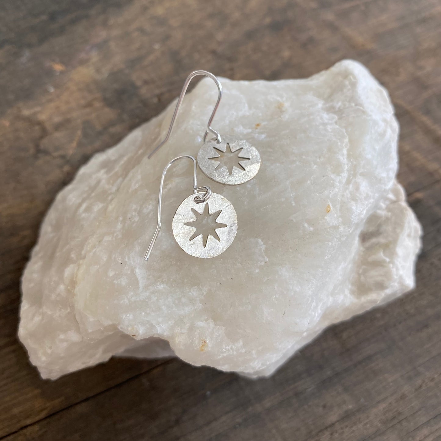 Hammered Silver Tone Star Cut Out Earrings