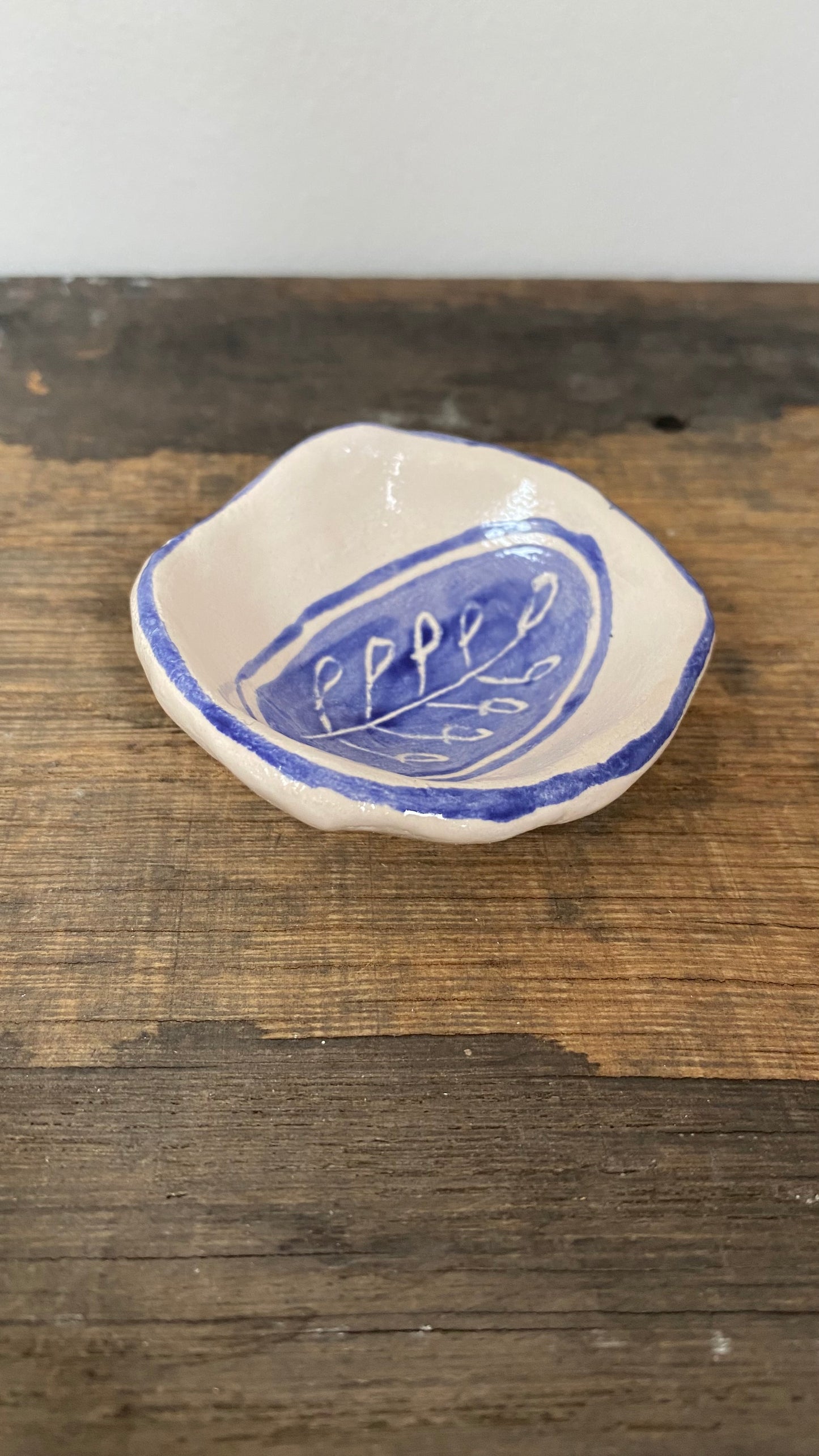 Ceramic Trinket Dish - Decorative Bowl - Ring Dish - Illustration - Floral - Delft Inspired