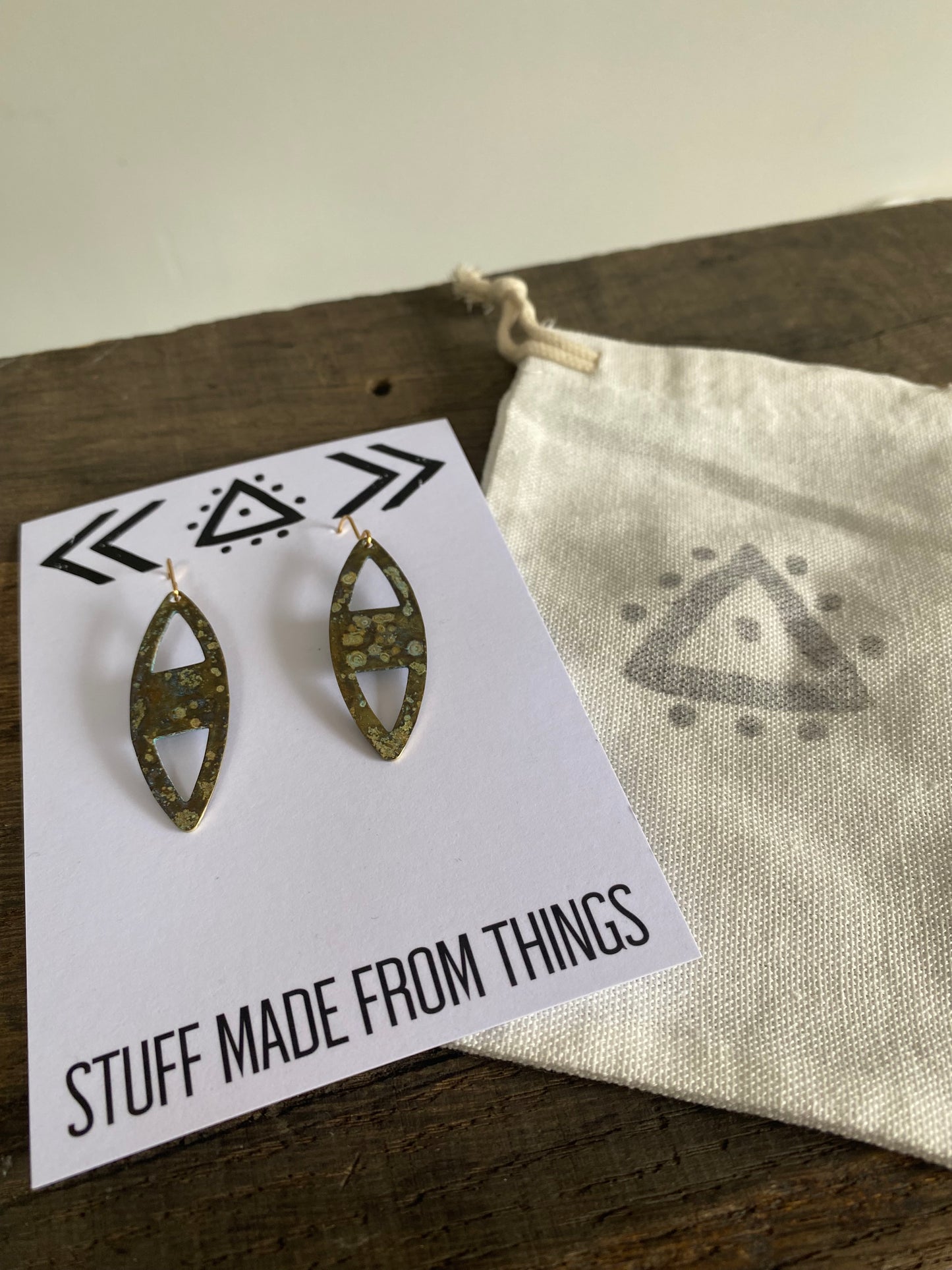 SKATHOW Patinated Brass Earrings