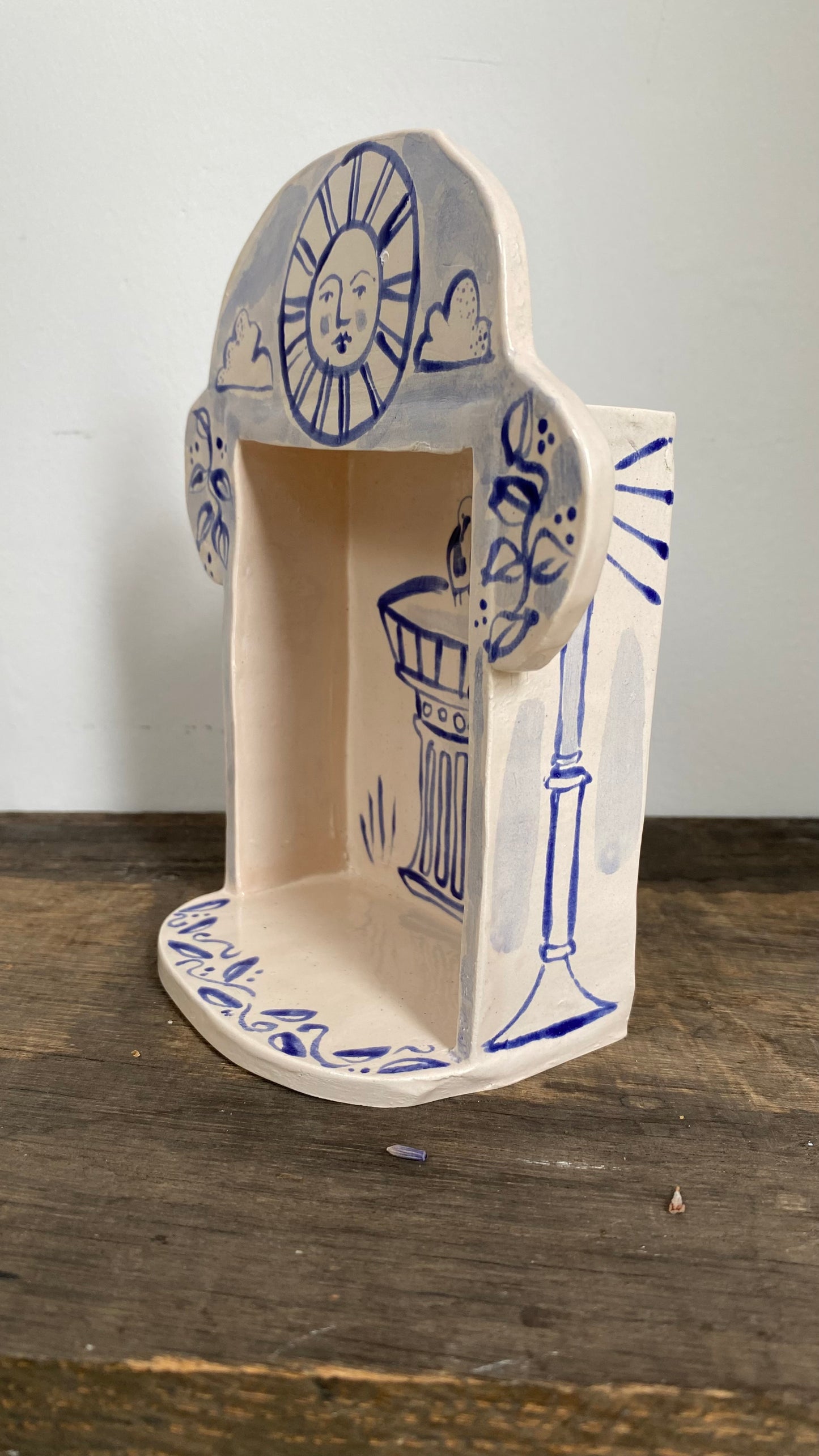 Little Altar - Temple - Ceramic Art - Object - Sun & Fountain