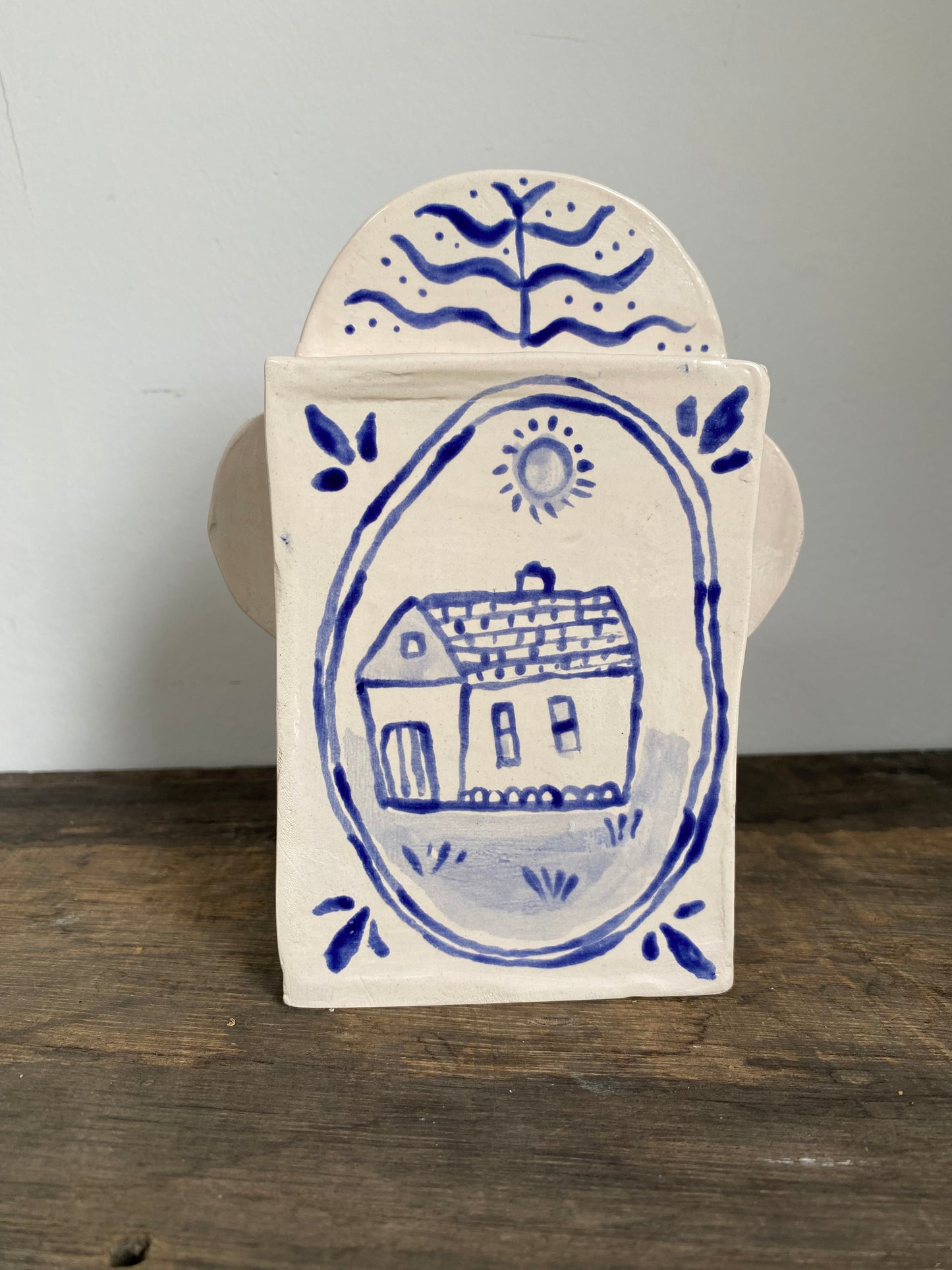 Little Altar - Temple - Ceramic Art - Object - Hand & House