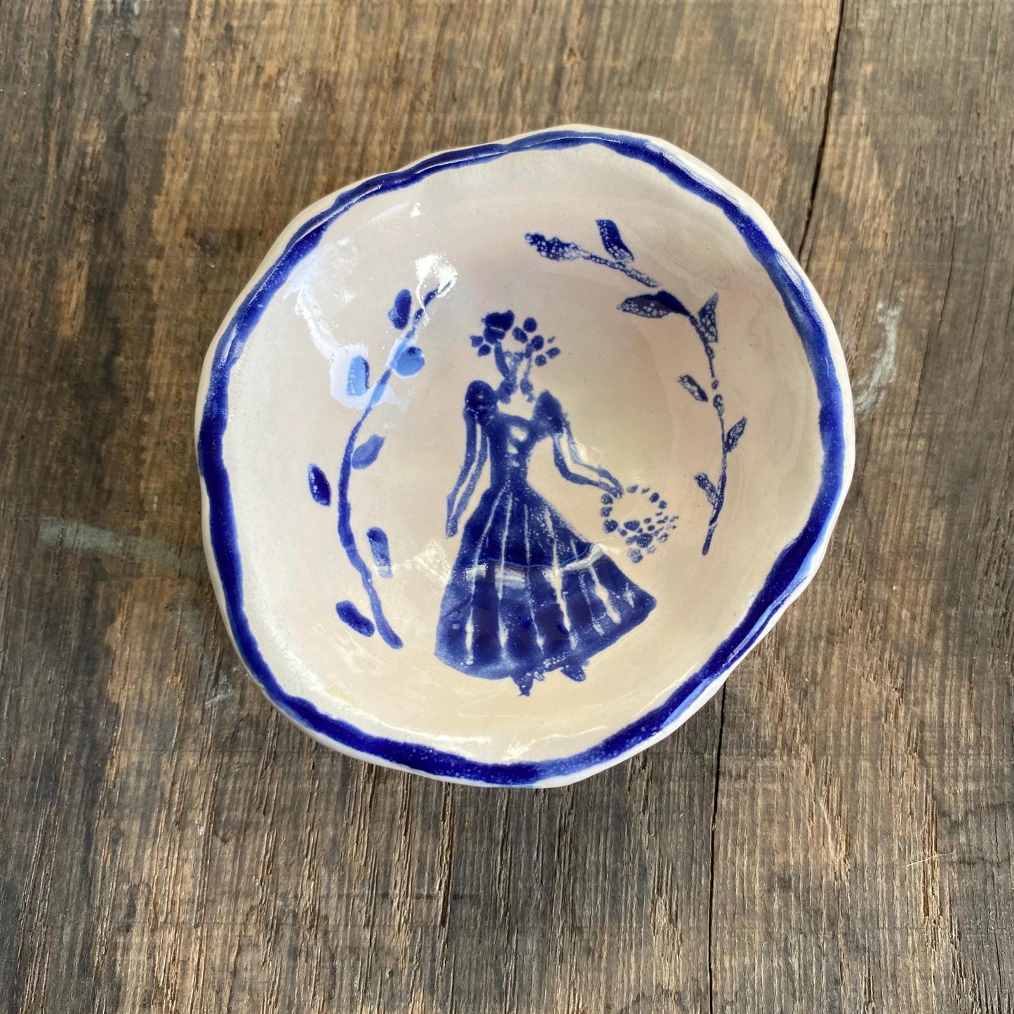 Ceramic Trinket Dish - Decorative Bowl - Ring Dish -  Lady - Figure