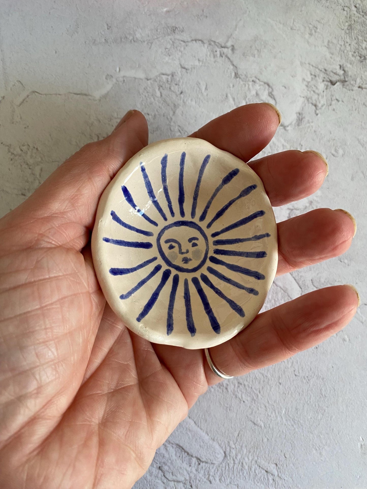 Ceramic Trinket Dish - Decorative Bowl - Ring Dish -  Sun - Sun Burst