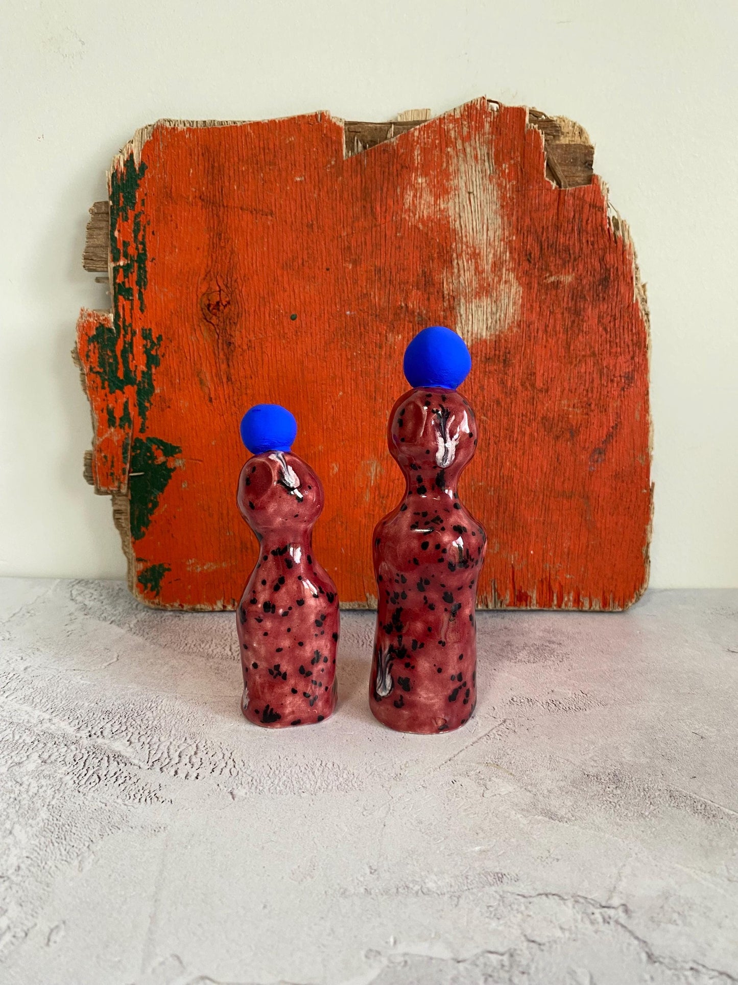 Altar Woman Figurine - Ceramic - Cherry Red Speckled - Blue